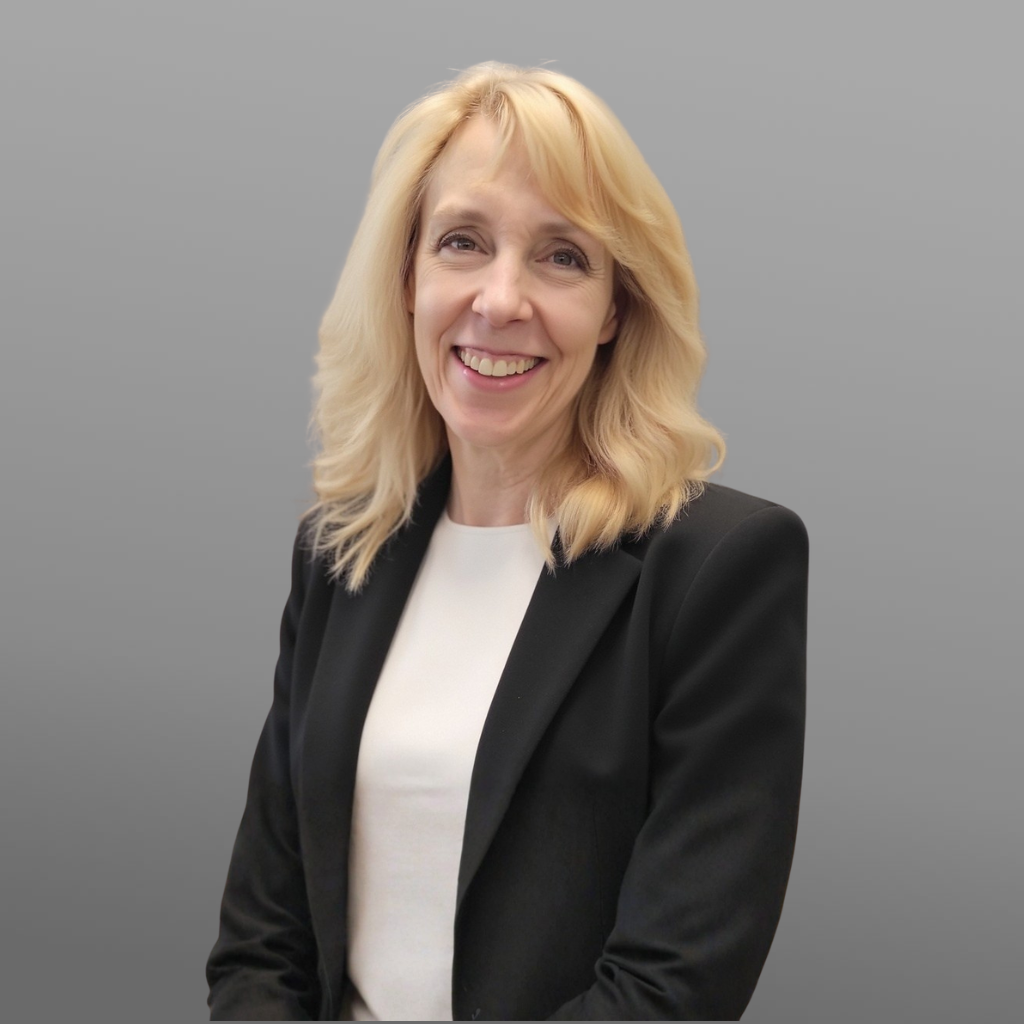 Elan Harper - Headshot